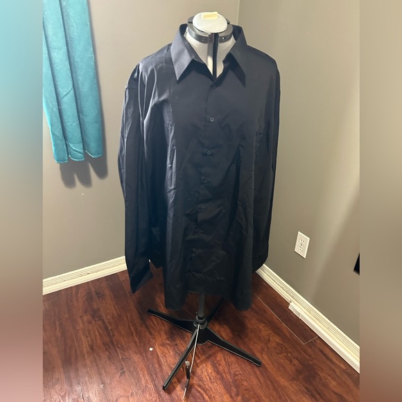 Men’s Big and Tall Black Long Sleeve Dress Shirt. 20 Neck. Van Heusen. NWOT - Picture 3 of 7